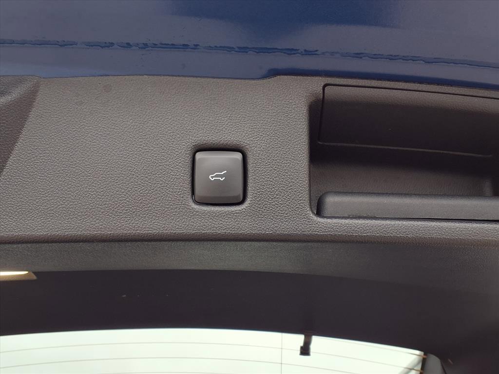 used 2022 Ford Escape car, priced at $20,992