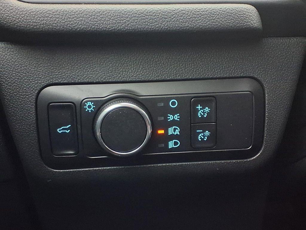 used 2023 Ford Escape car, priced at $21,923