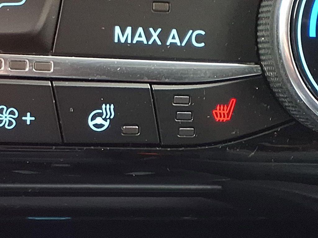 used 2022 Ford Escape car, priced at $23,992