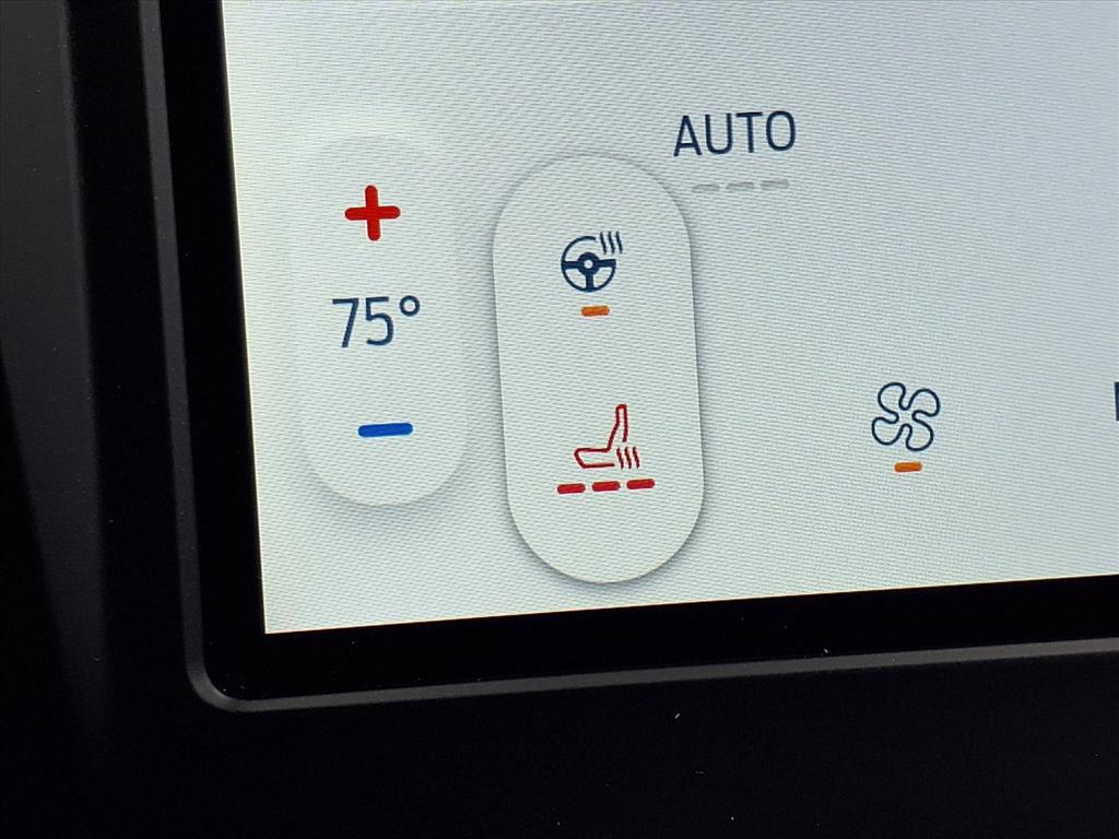 used 2024 Ford Edge car, priced at $28,994