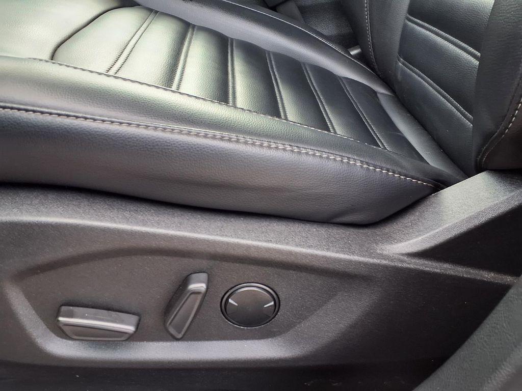 used 2024 Ford Edge car, priced at $26,624