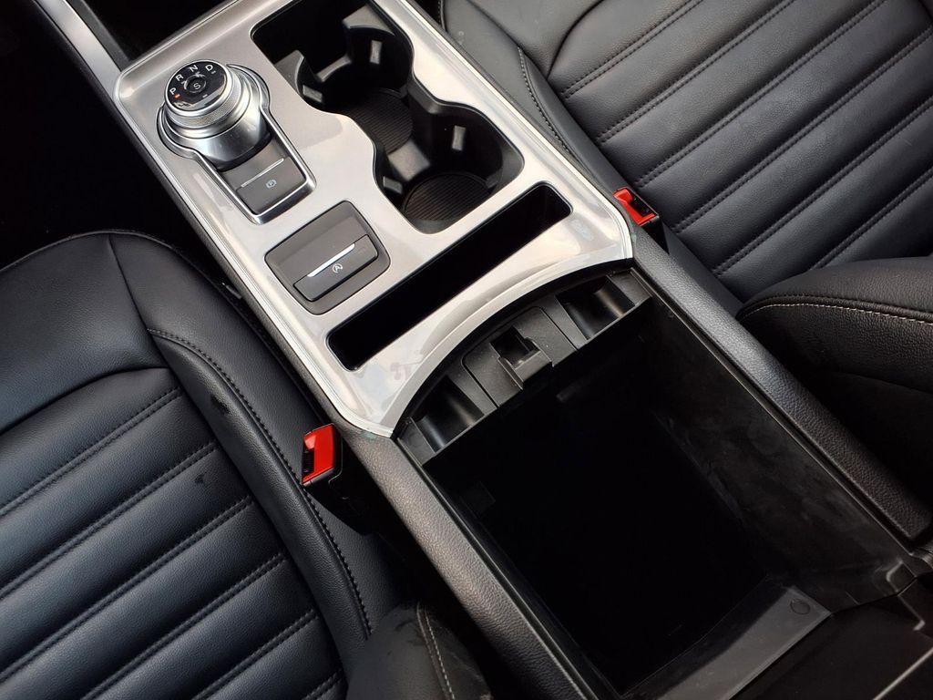 used 2024 Ford Edge car, priced at $26,624