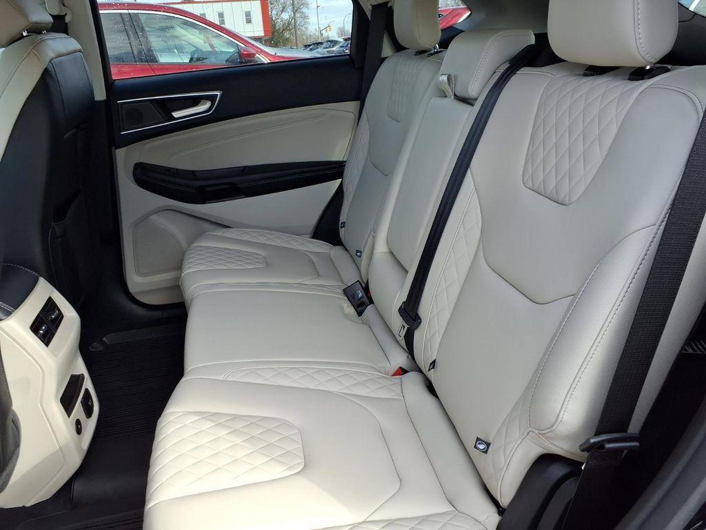 used 2024 Ford Edge car, priced at $32,944