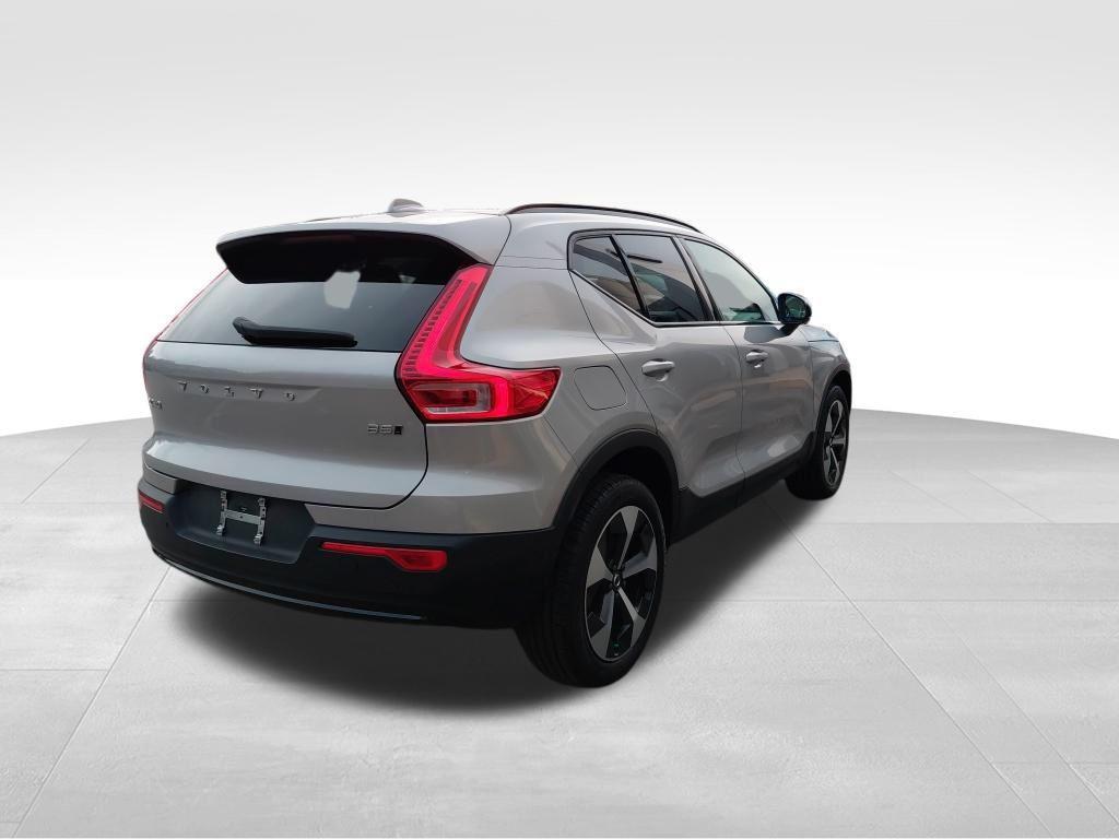 used 2024 Volvo XC40 car, priced at $31,999