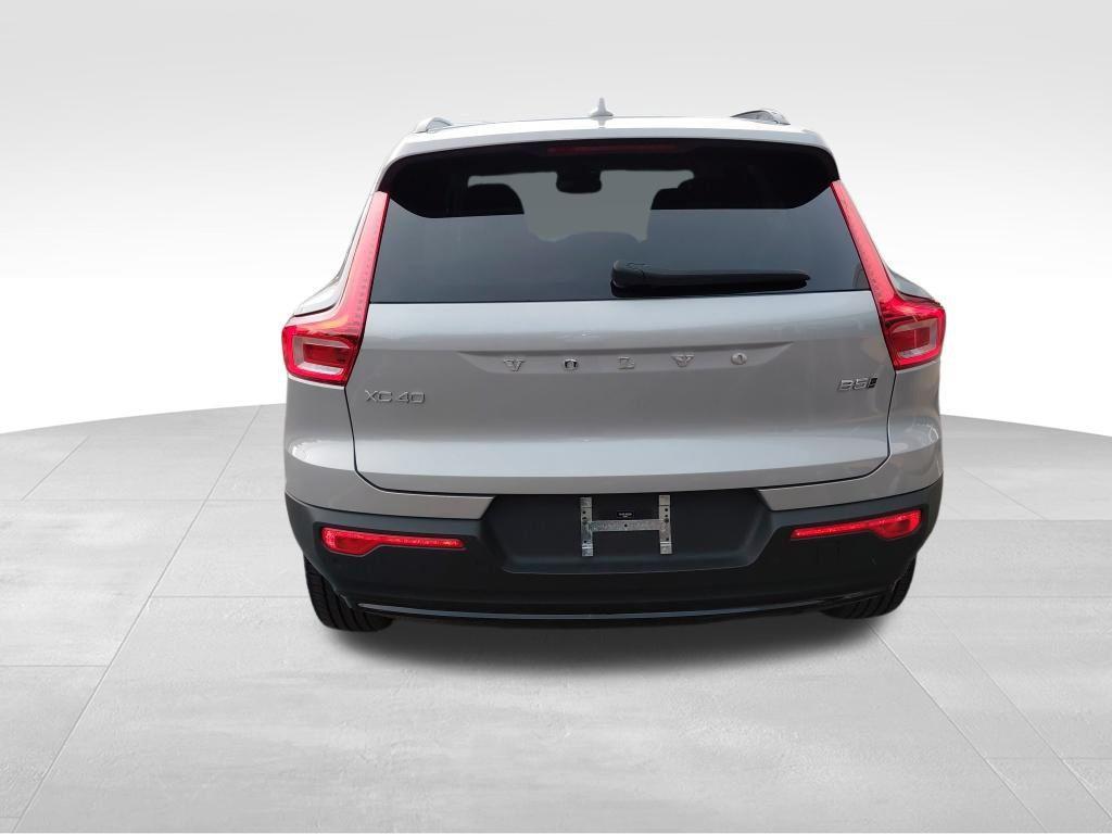 used 2024 Volvo XC40 car, priced at $31,999