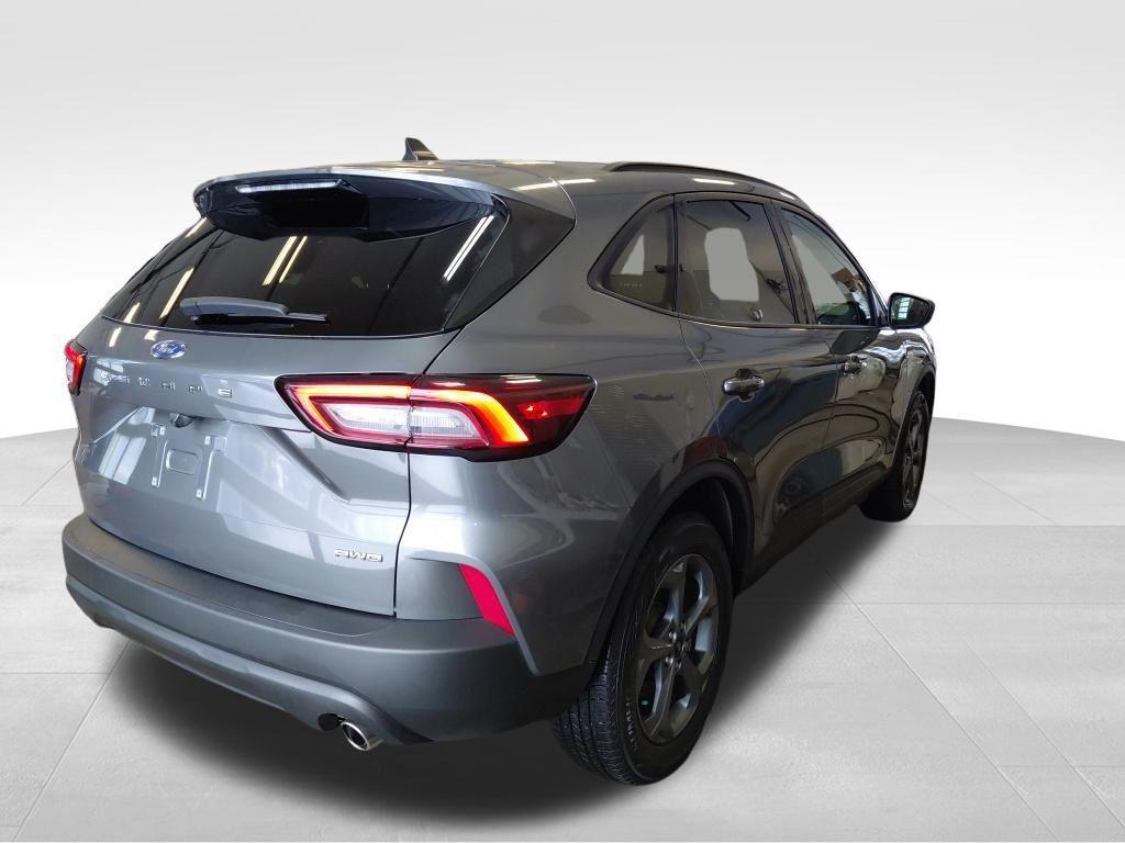 used 2025 Ford Escape car, priced at $24,607