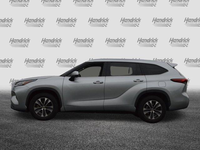 2020 Celestial Silver Metallic Toyota Highlander