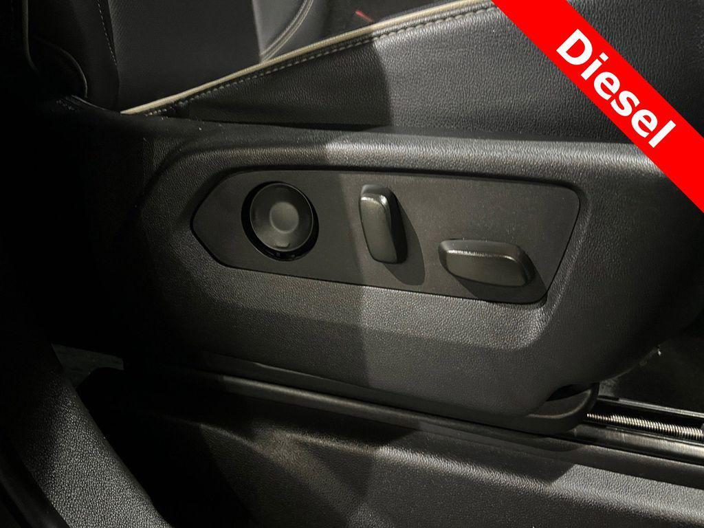 used 2021 GMC Yukon car, priced at $46,850