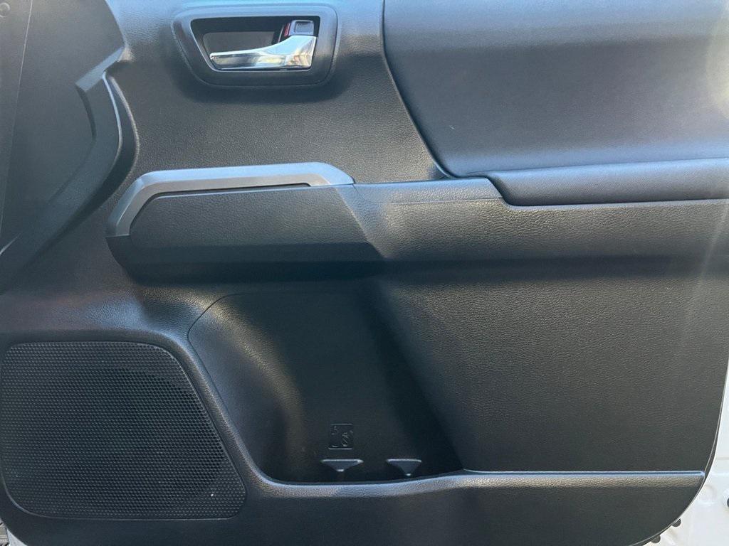 used 2016 Toyota Tacoma car, priced at $27,995