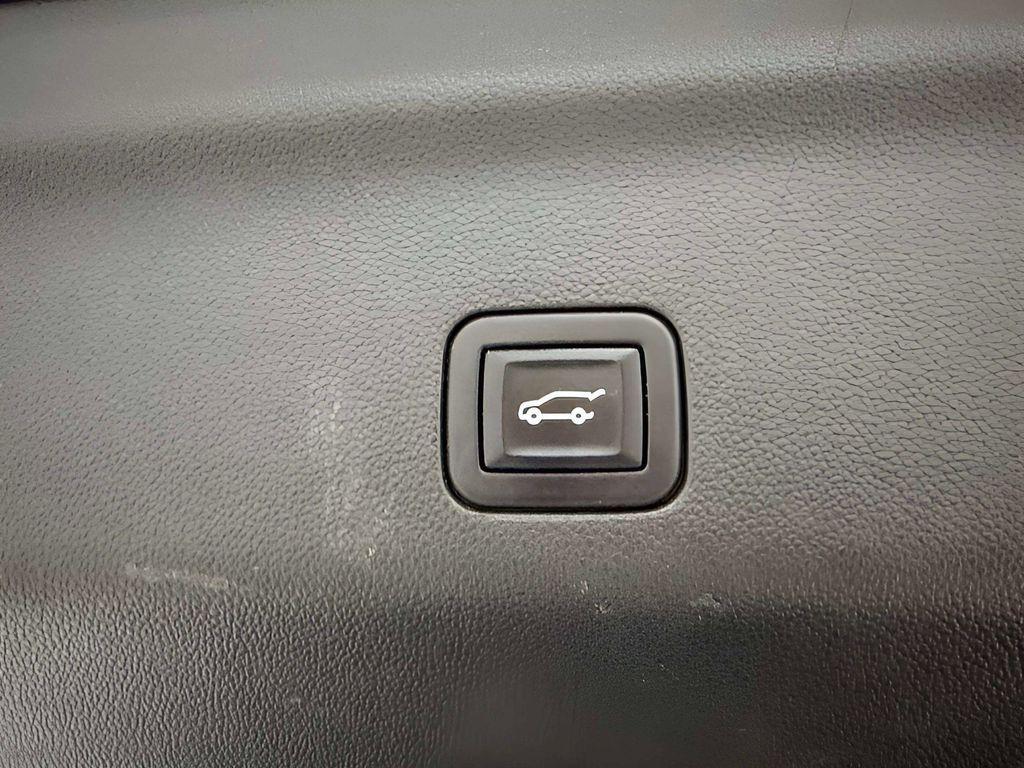 used 2022 Chevrolet Tahoe car, priced at $50,700