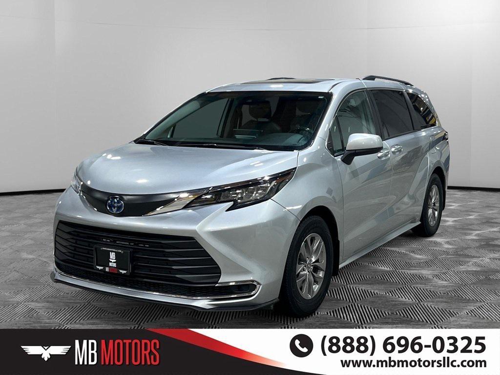 used 2022 Toyota Sienna car, priced at $36,850