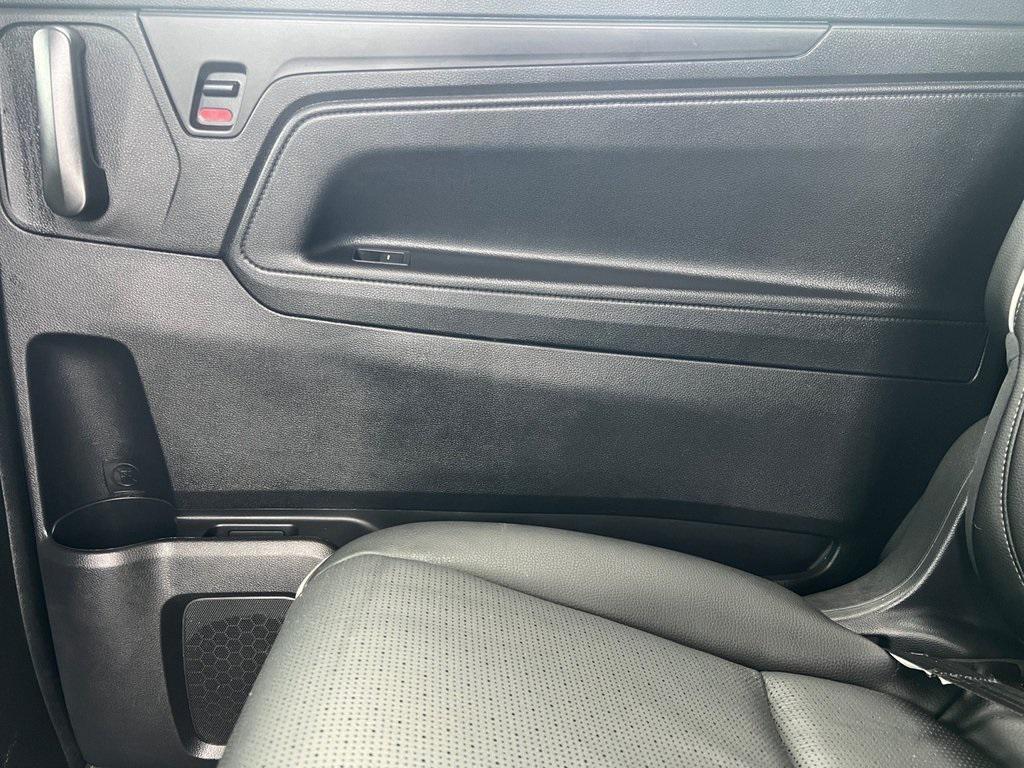used 2025 Honda Odyssey car, priced at $40,500