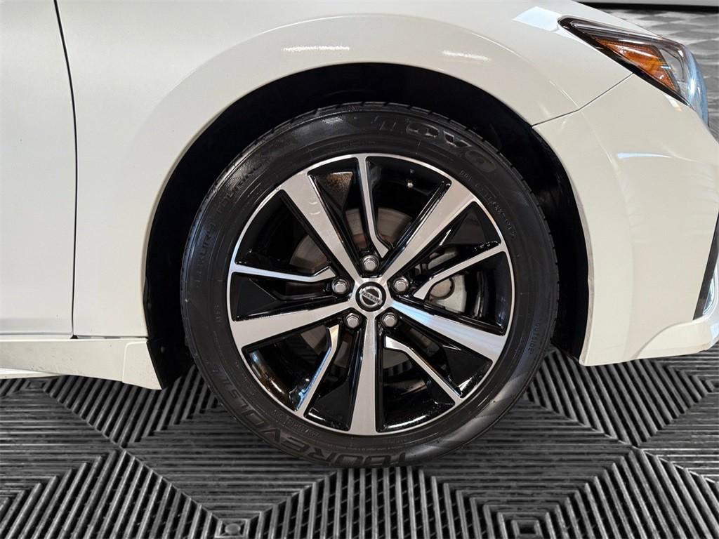 used 2022 Nissan Maxima car, priced at $17,500