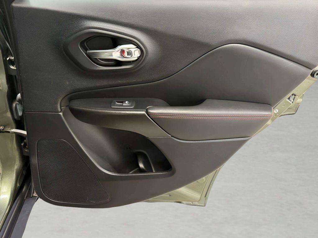 used 2021 Jeep Cherokee car, priced at $23,698