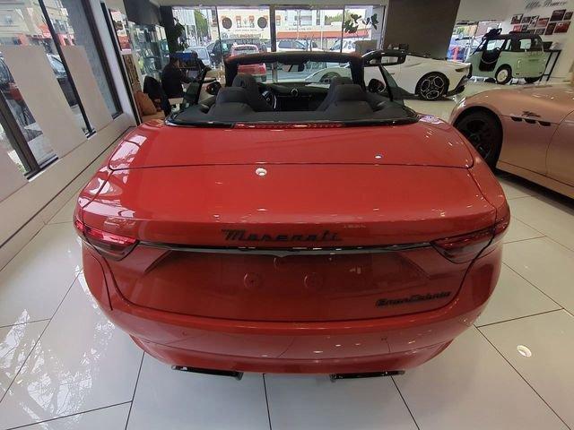 new 2025 Maserati GranCabrio Folgore car