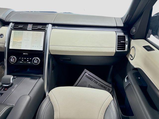 used 2024 Land Rover Discovery car, priced at $57,400