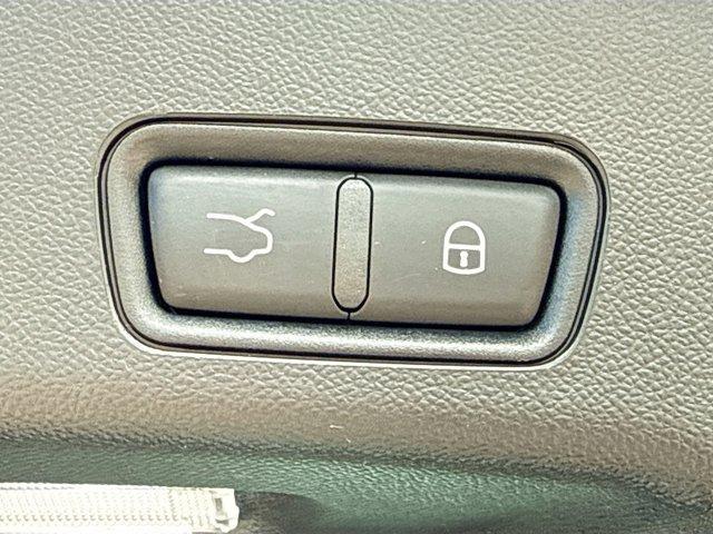 used 2024 Maserati Grecale car, priced at $79,900