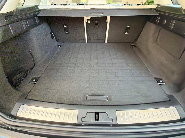 used 2022 Land Rover Range Rover Velar car, priced at $46,400