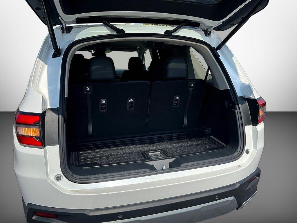 new 2026 Honda Pilot car, priced at $49,645