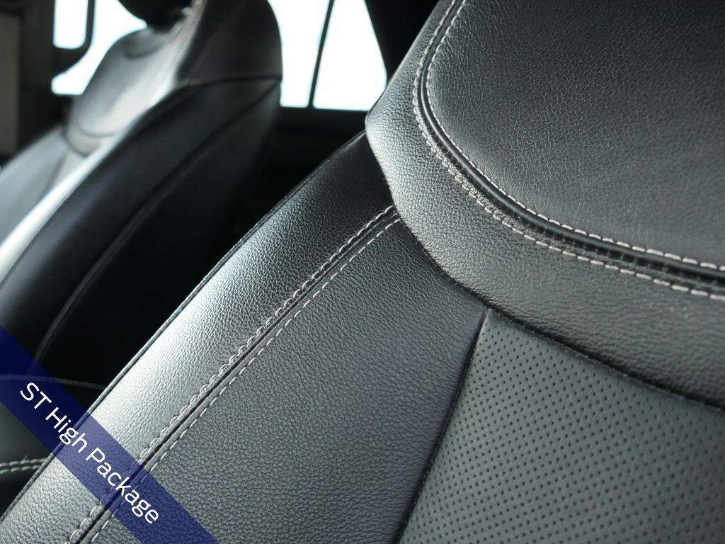 used 2023 Ford Explorer car, priced at $40,988