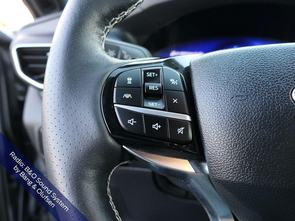 used 2023 Ford Explorer car, priced at $40,988