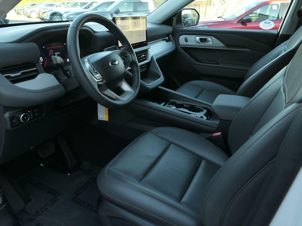used 2025 Ford Explorer car, priced at $35,805