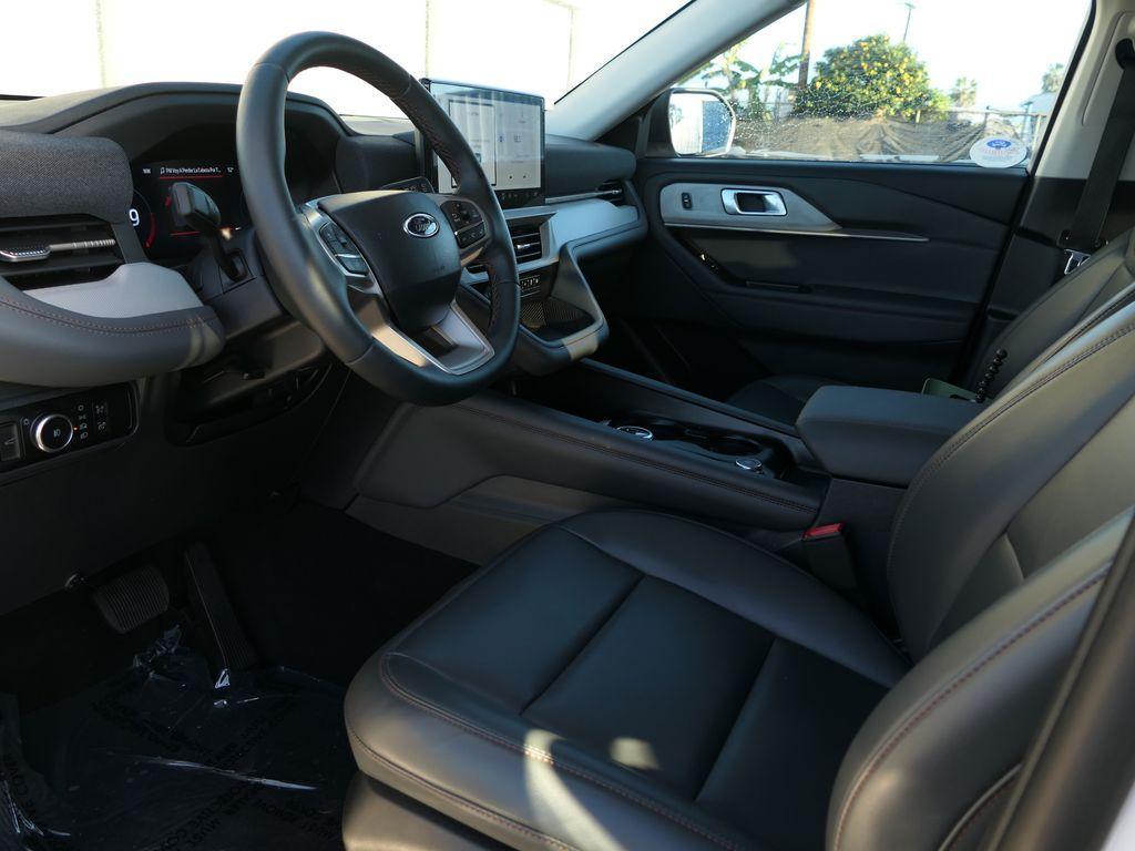 used 2025 Ford Explorer car, priced at $35,805