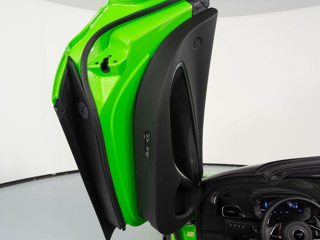 new 2025 McLaren Artura car, priced at $327,950