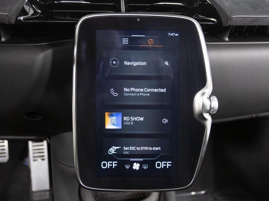 new 2025 McLaren Artura car, priced at $327,950