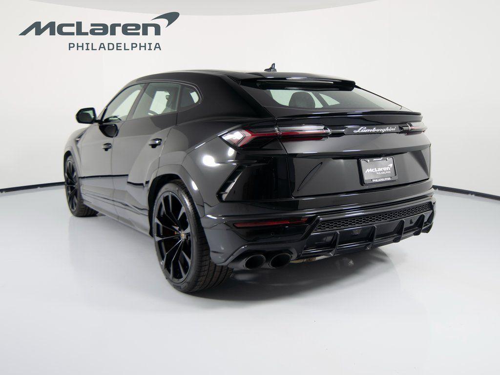 used 2022 Lamborghini Urus car, priced at $219,995