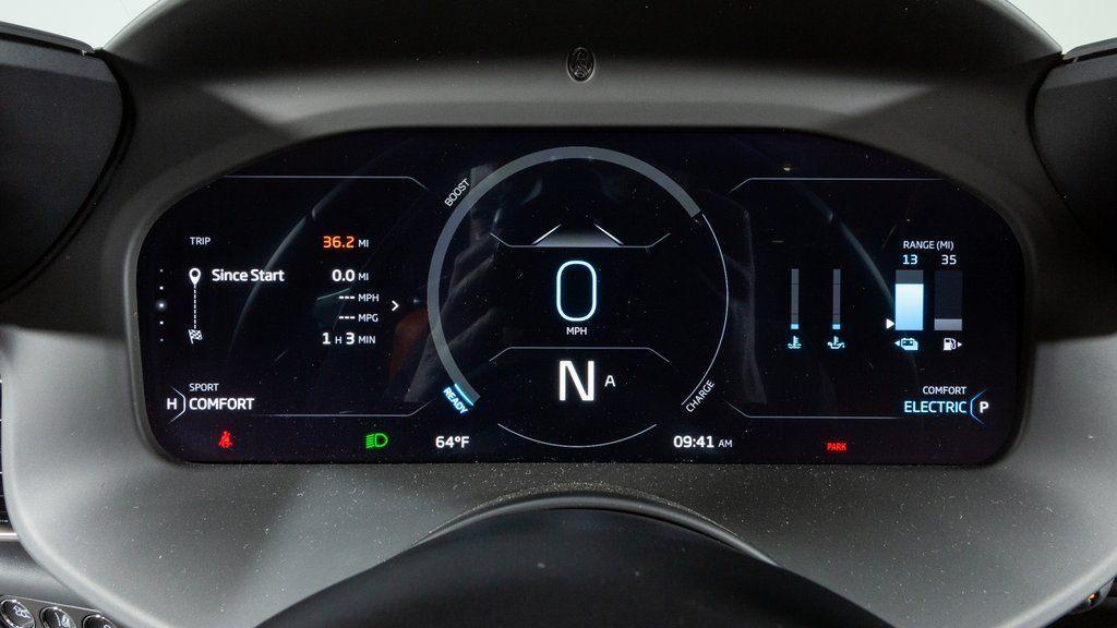 new 2025 McLaren Artura car, priced at $346,440