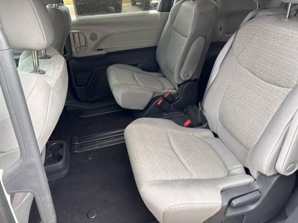 used 2024 Toyota Sienna car, priced at $32,999
