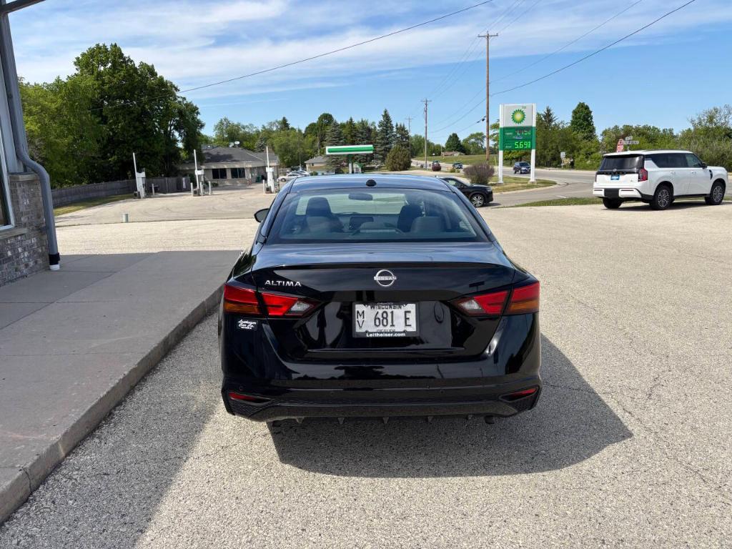 used 2025 Nissan Altima car, priced at $20,999
