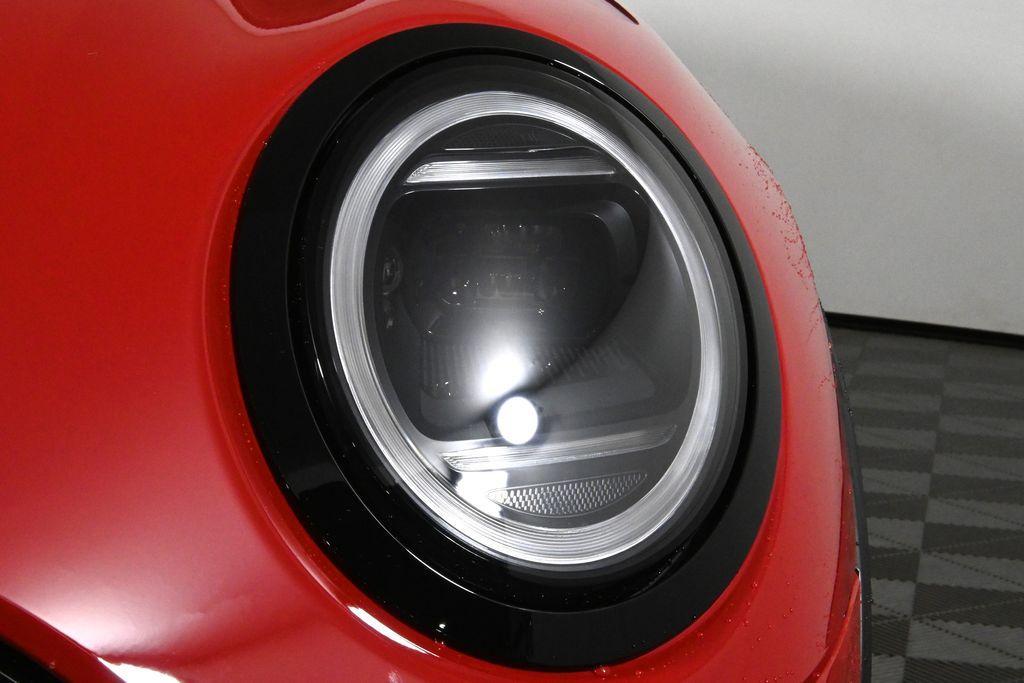 used 2025 MINI Hardtop car, priced at $30,420
