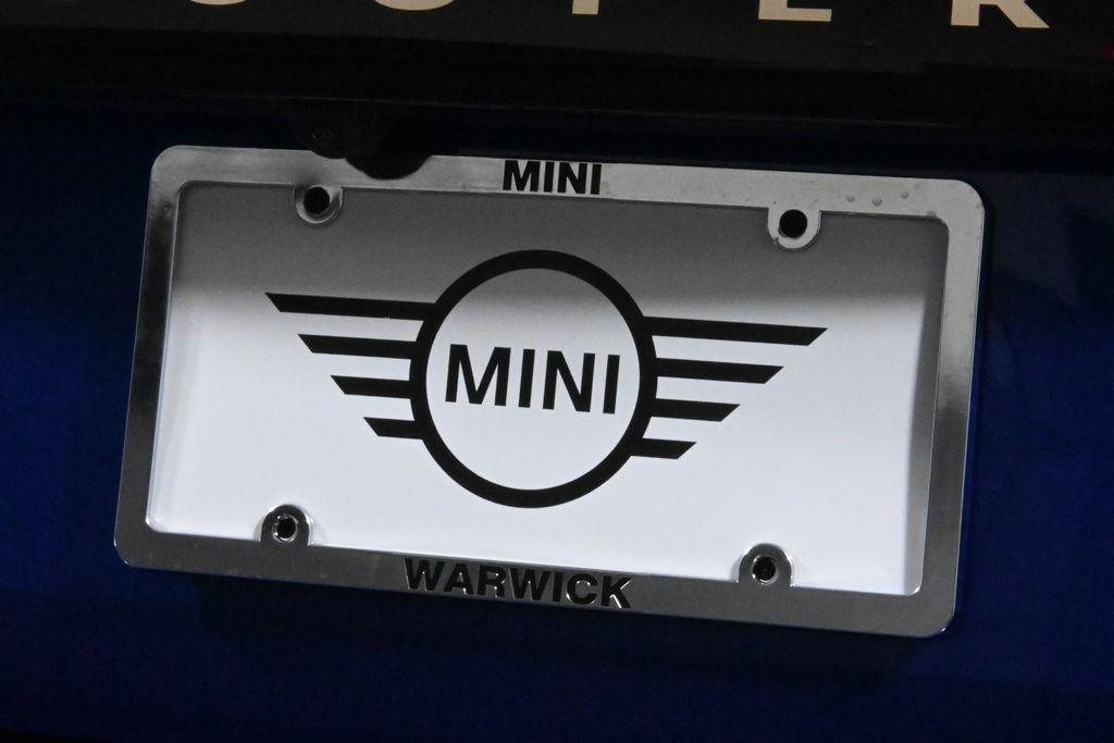 used 2025 MINI Hardtop car, priced at $30,818