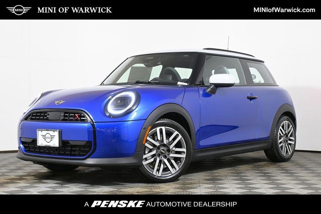 new 2026 MINI Hardtop car, priced at $37,275