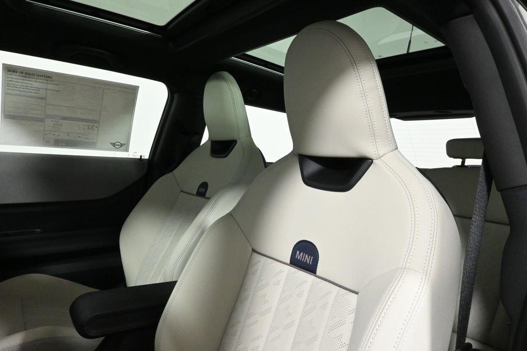 used 2025 MINI Hardtop car, priced at $30,044
