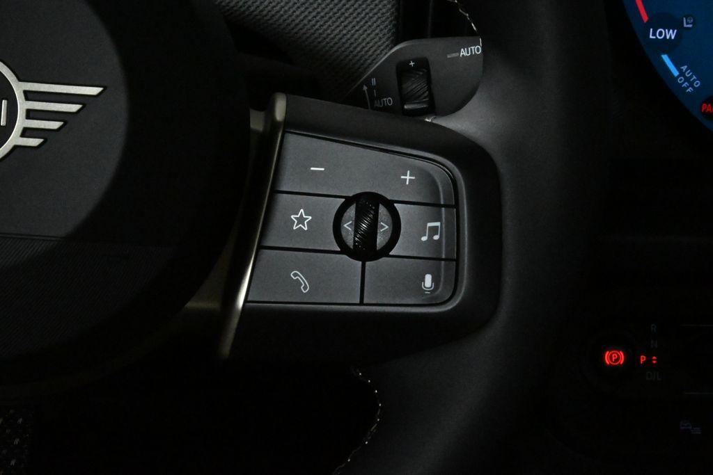 used 2025 MINI Hardtop car, priced at $29,356