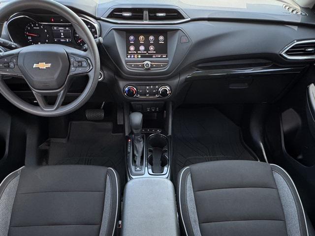2022 Summit White Chevrolet Trailblazer