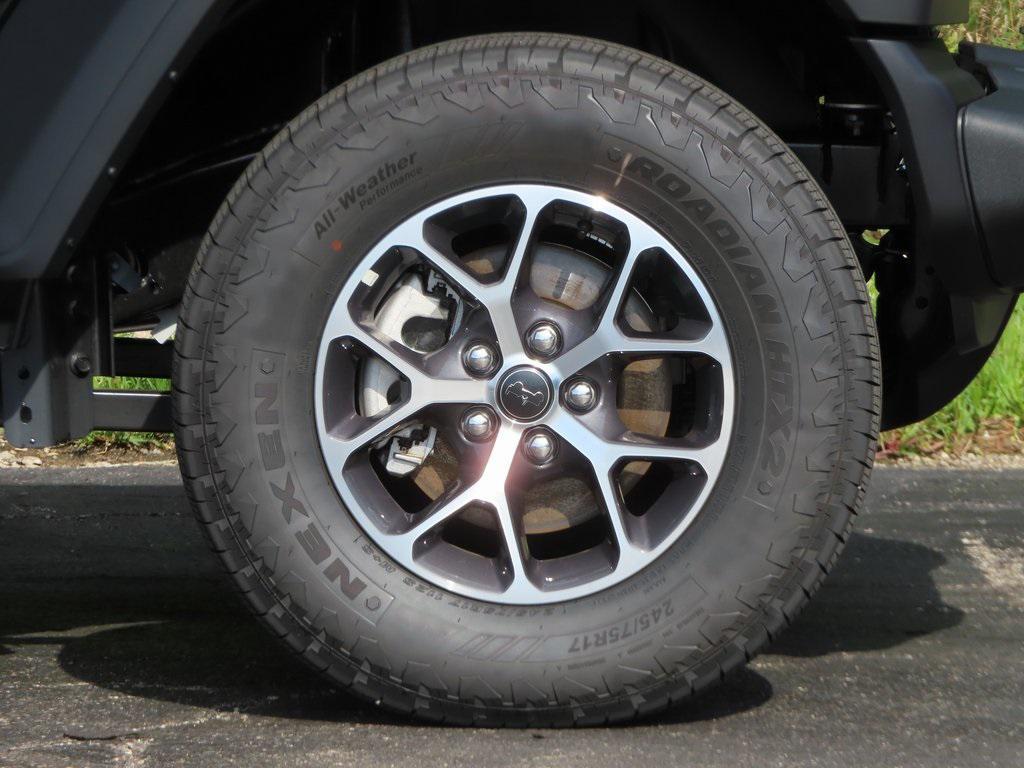 new 2025 Jeep Wrangler car, priced at $46,711