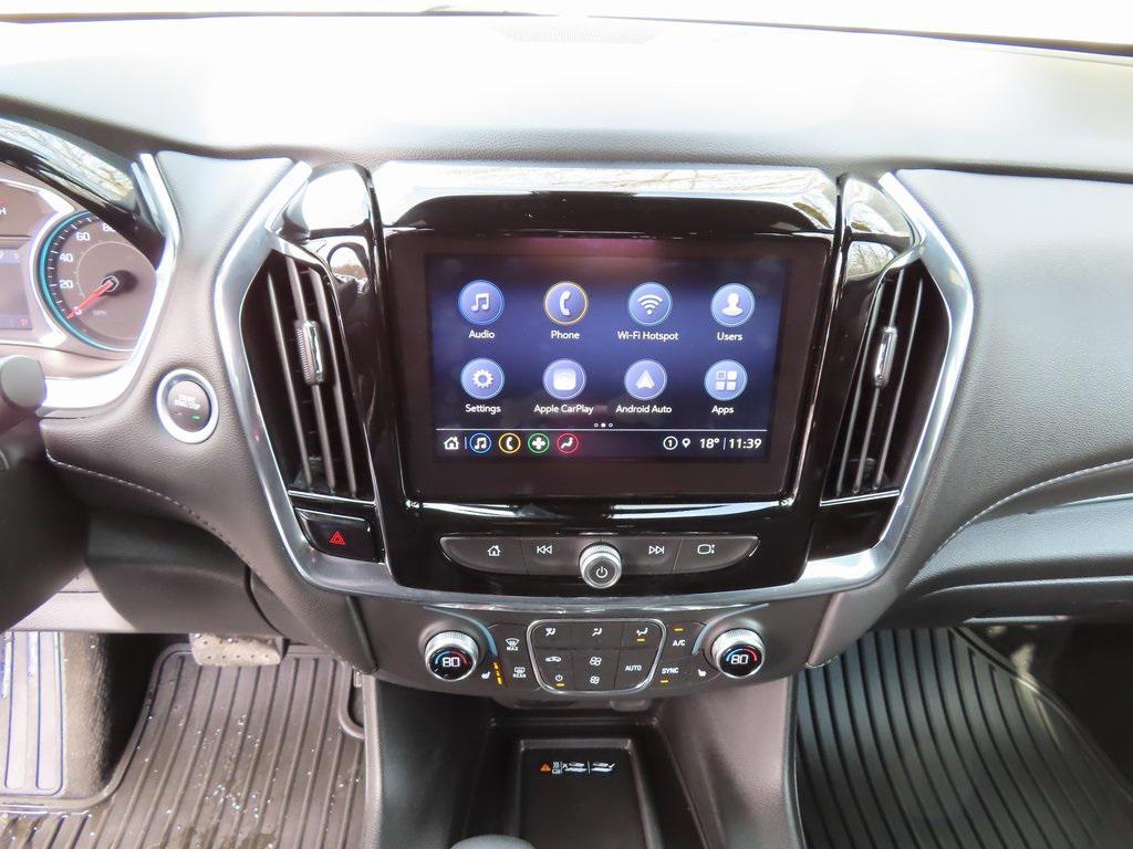 used 2023 Chevrolet Traverse car, priced at $26,359