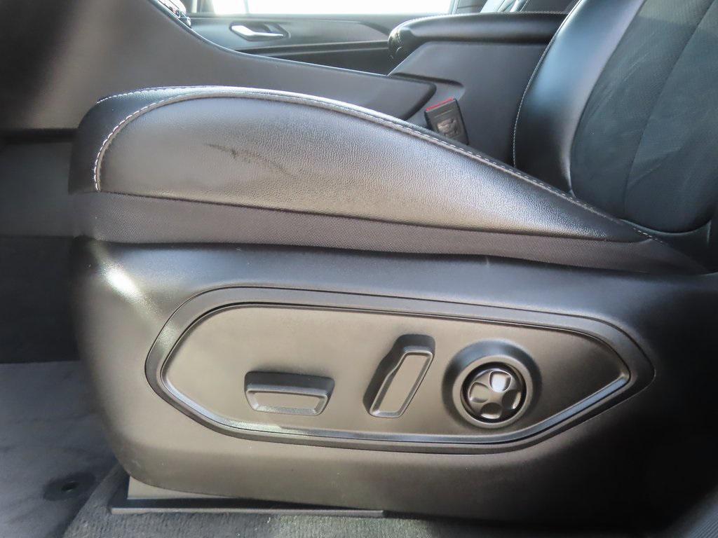 used 2025 Jeep Grand Cherokee L car, priced at $37,510