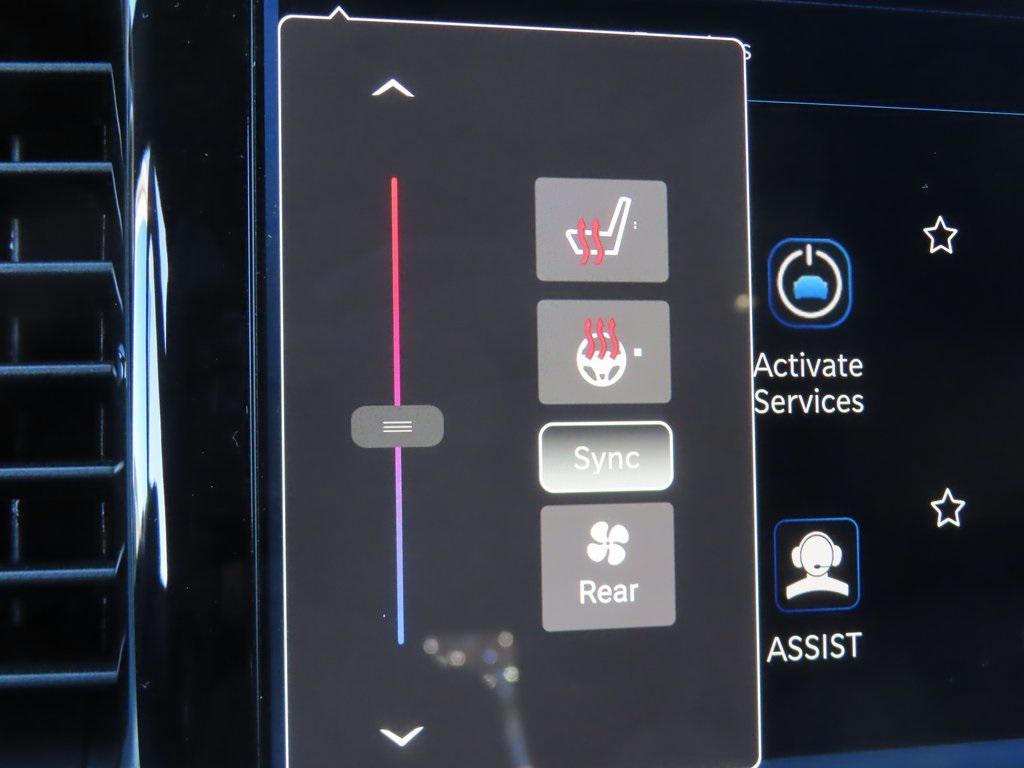 new 2026 Chrysler Pacifica car, priced at $45,016