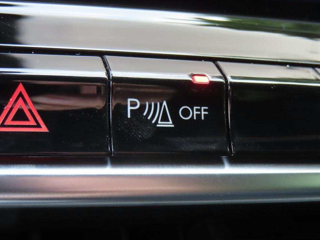 new 2026 Jeep Compass car, priced at $38,424