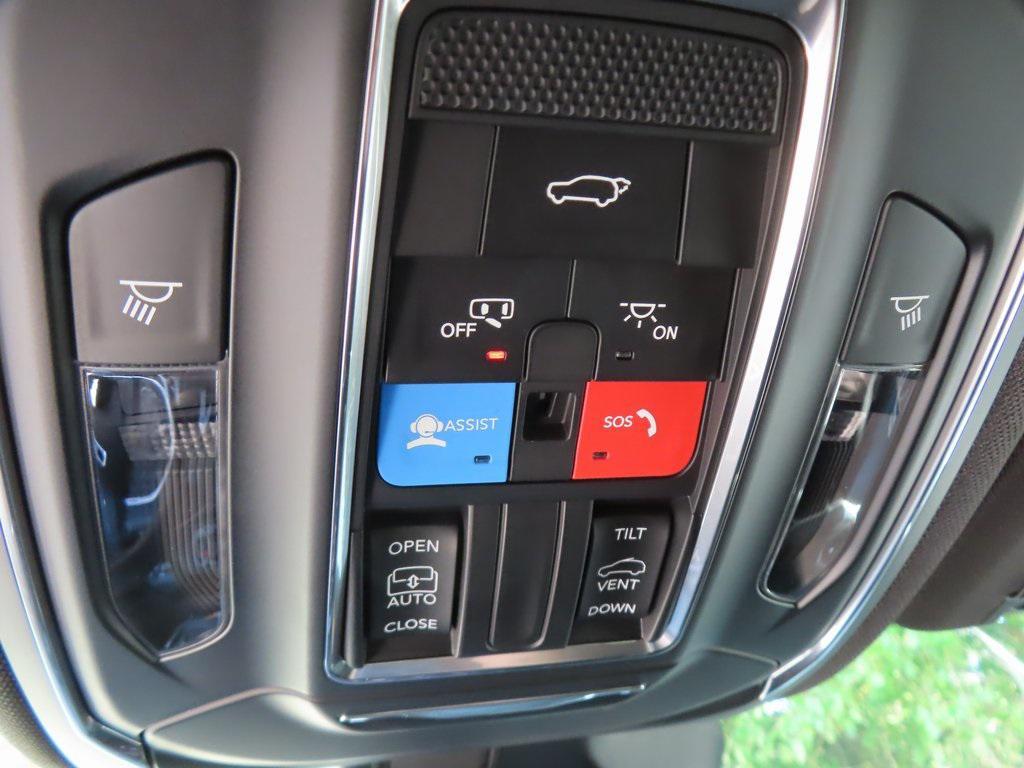 new 2025 Jeep Grand Cherokee L car, priced at $43,243