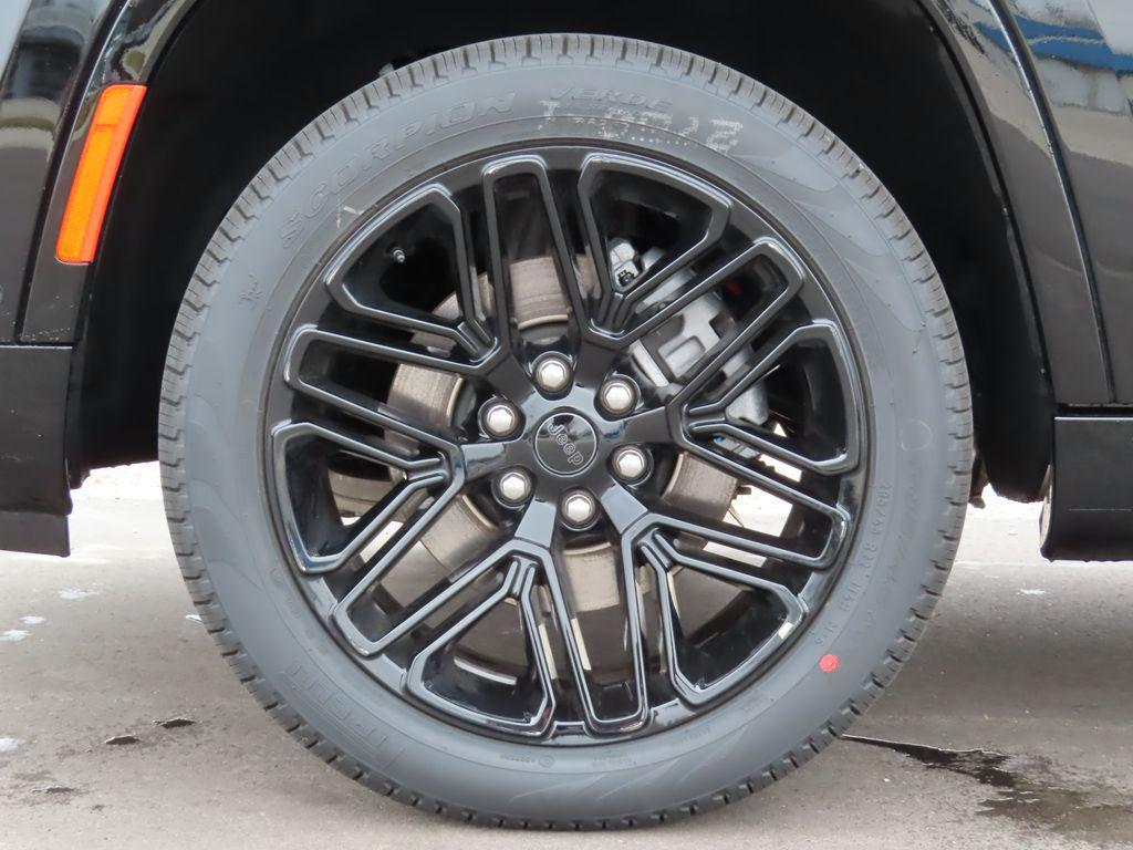 new 2026 Jeep Grand Wagoneer car, priced at $81,250