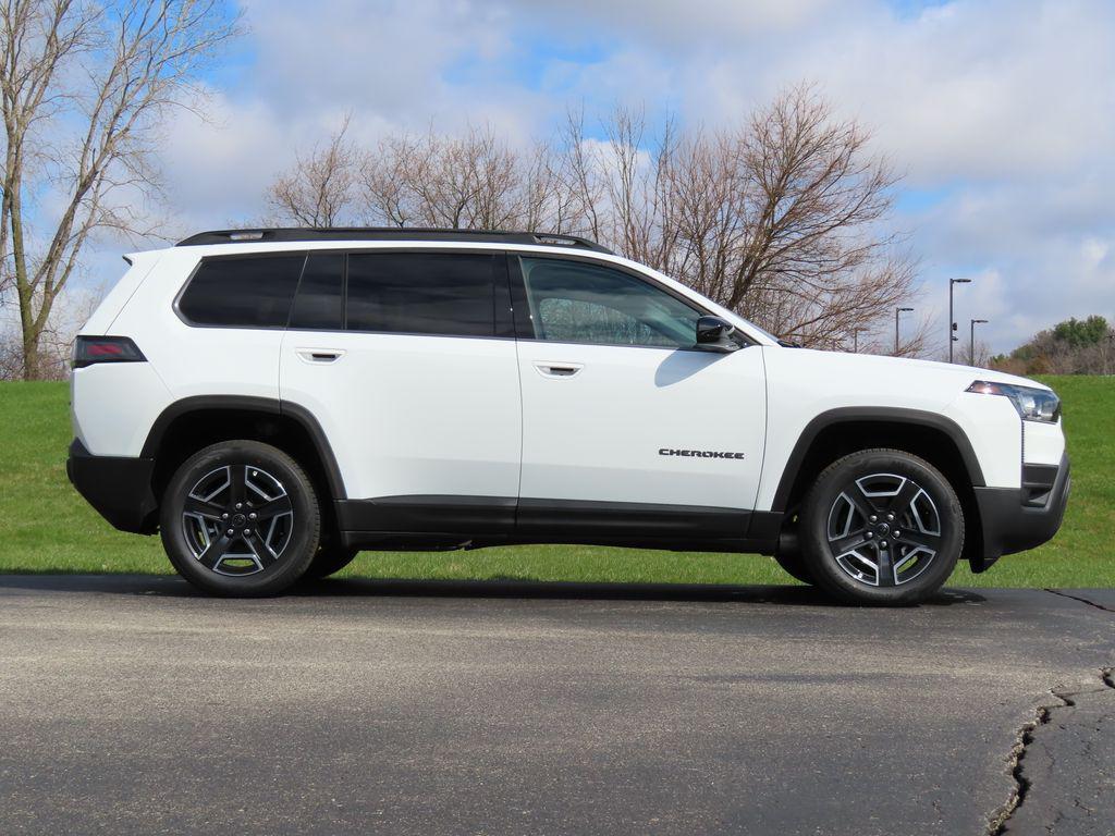 new 2026 Jeep Cherokee car, priced at $39,649