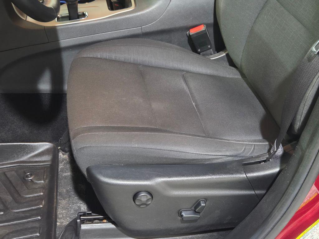 used 2014 Jeep Grand Cherokee car, priced at $6,898
