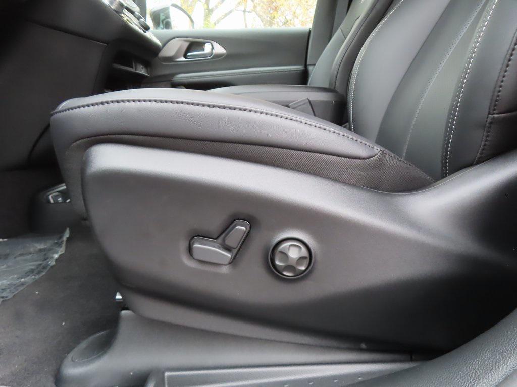 new 2026 Chrysler Pacifica car, priced at $48,497