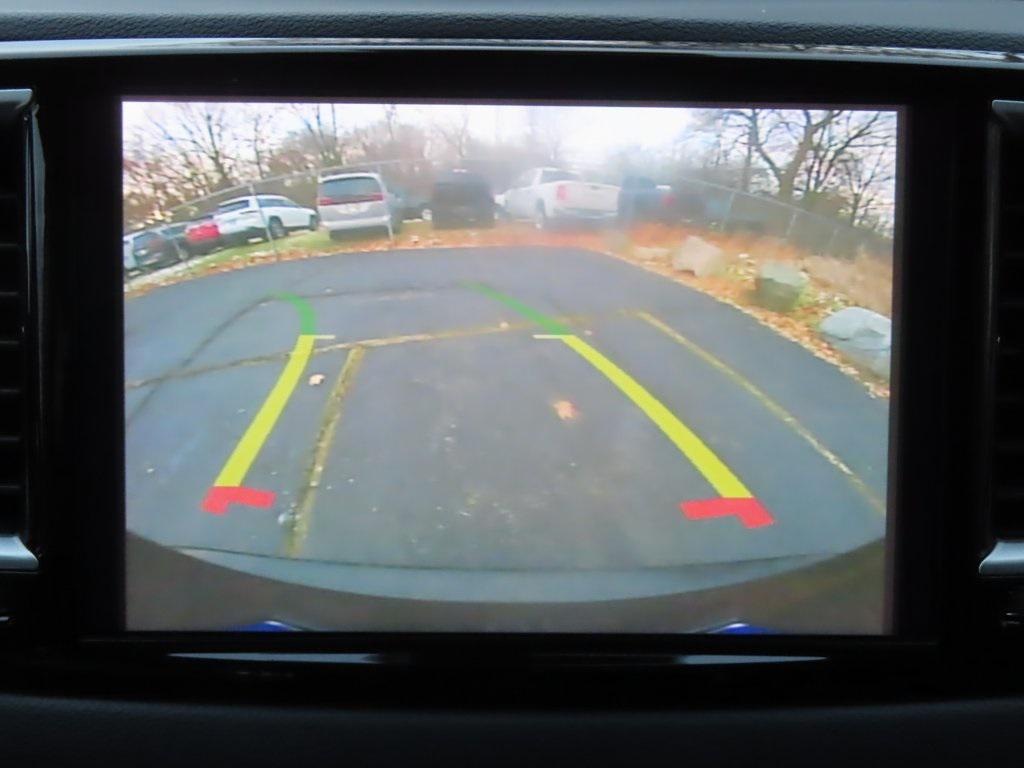 used 2024 Chrysler Pacifica car, priced at $25,297